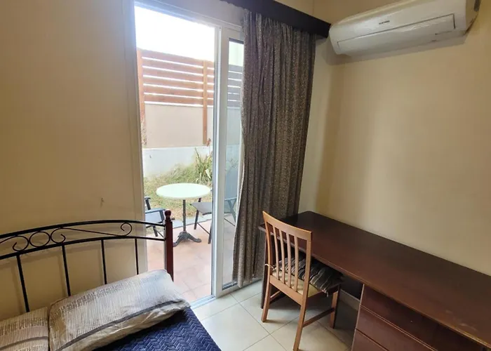 Kalampakas * لارنكا